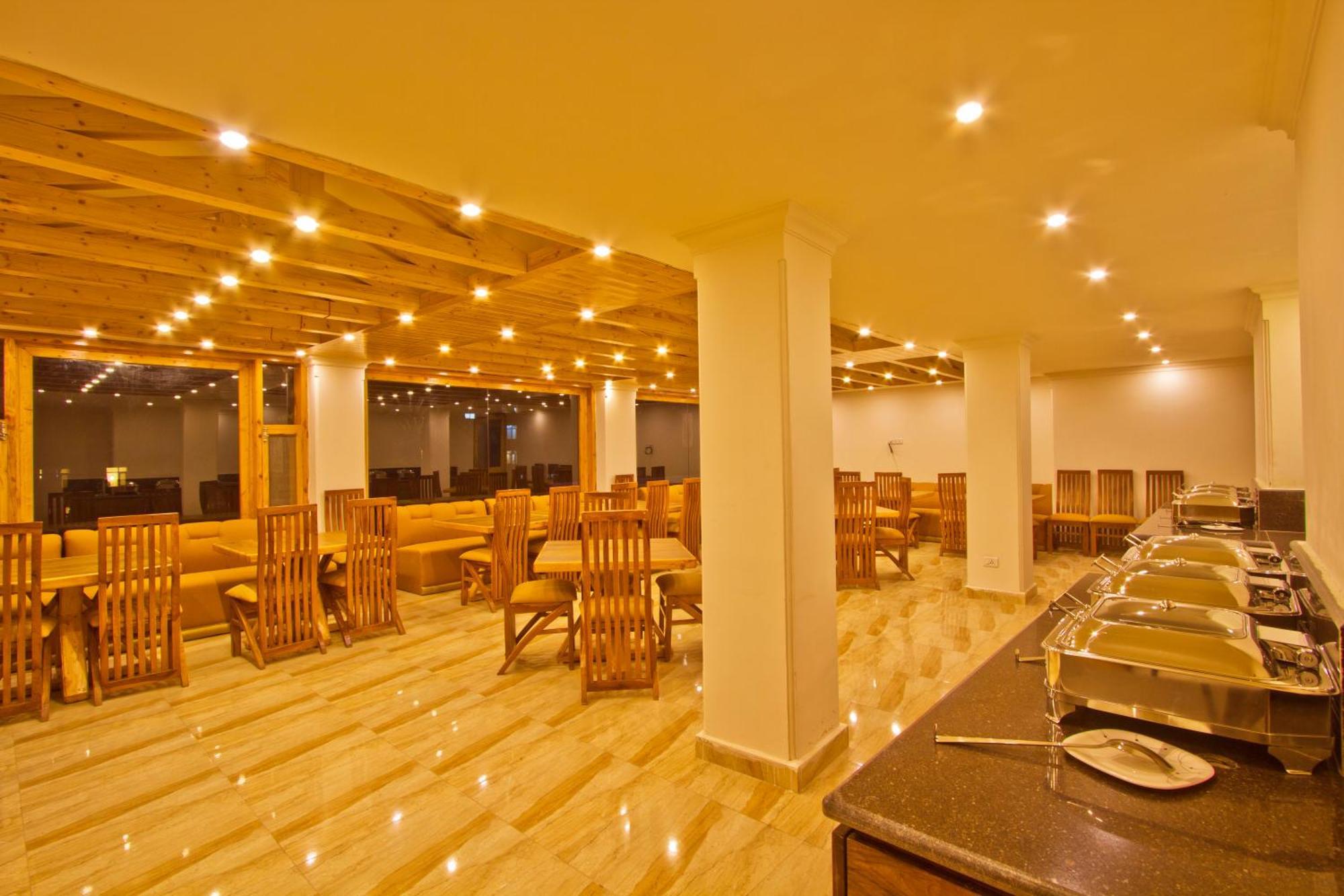 Grace Resort And Spa Manāli Kültér fotó
